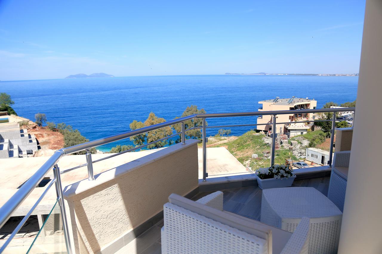 Nomelia Residence B&B Vlorë Екстериор снимка